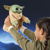 STAR WARS MADALORIAN SI GROGU FIGURINA INTERACTIVA ACTION BUDDY GROGU CU SUNETE 25CM