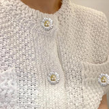 Accesoriu pentru Nasturi, Vivimall, Model Floare cu Perle, din Metal, 2.5 x 1.7 cm, Argintiu - vivimall.ro