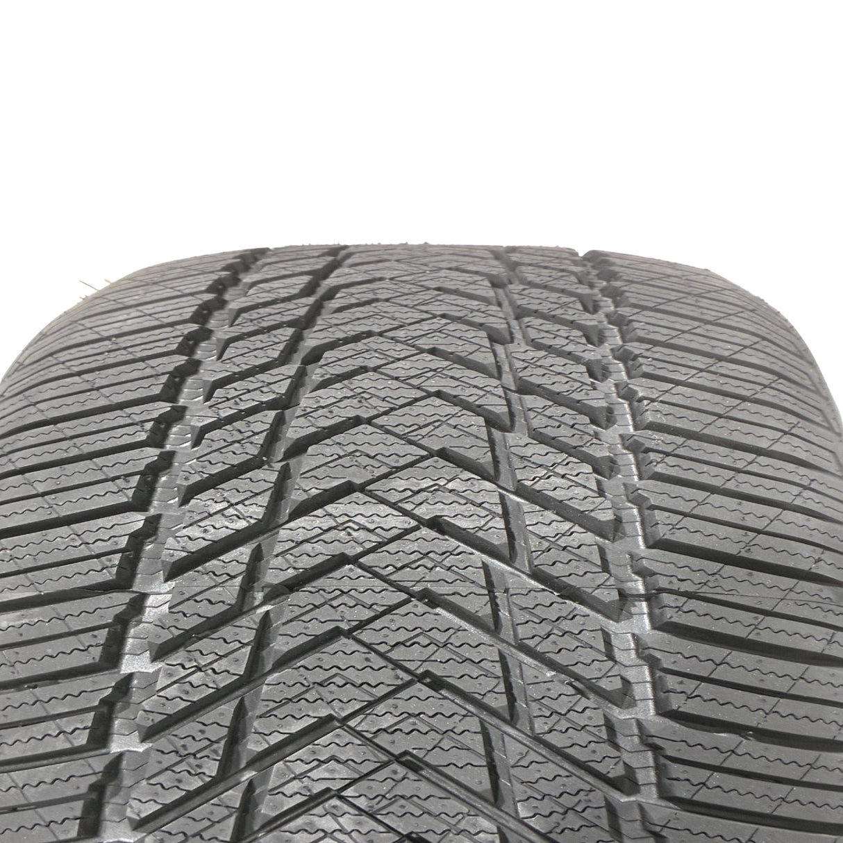 Anvelopa Iarna LANVIGATOR WINTERGRIP HP 205/55R16 91H, Aderenta Sporita pe Zapada si Umed, Confort si Durabilitate - vivimall.ro