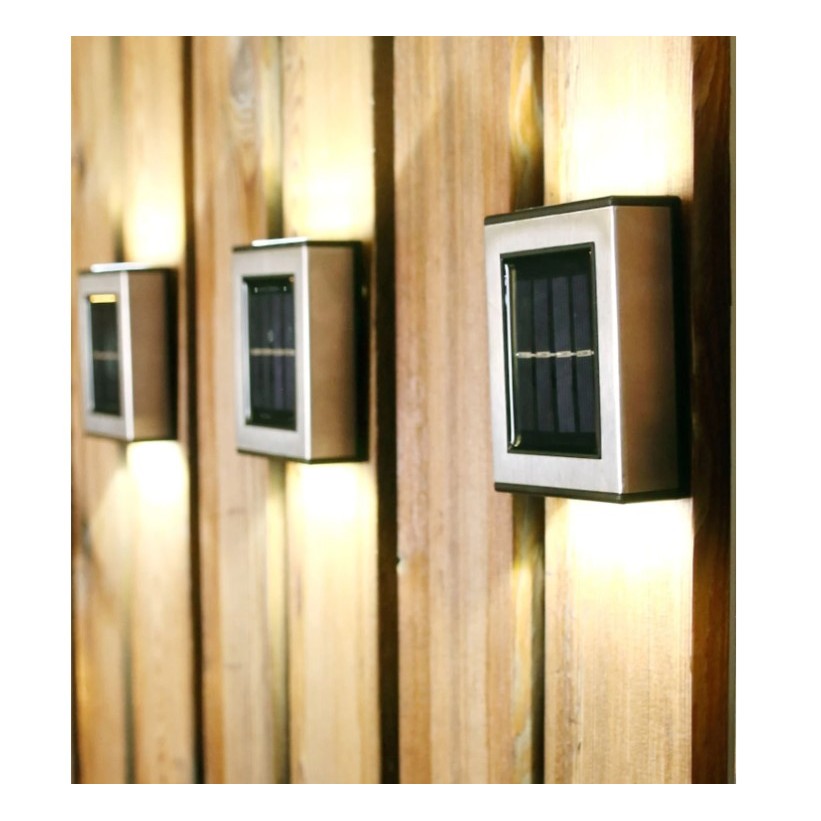 Aplica solara LED Vivimall, ABS/Policarbonat, rezistenta la apa IP65, pentru trepte, borduri, terasa, 1.2V, 600mah, 10 x 7.5 x 3 cm, lumina alb calda, negru - vivimall.ro