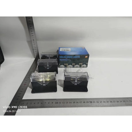 Aplica solara LED Vivimall, ABS/Policarbonat, rezistenta la apa IP65, pentru trepte, borduri, terasa, 1.2V, 600mah, 7.9 x 5 cm, lumina alb rece, negru - vivimall.ro