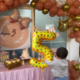Balon din Folie Metalizata Vivimall, Figurina Cifra, Imprimeu Gogosi, Tema Aniversare 100 cm, Ambalaj Individual, Pai inclus, Umflare cu Aer sau Heliu, Multicolor, Cifra 5 - vivimall.ro