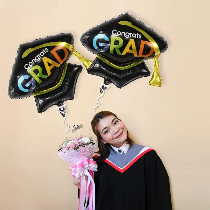 Balon din Folie Metalizata, Vivimall, Figurina, Model Toca Congrats Grad, Tematica Absolvire,- 66x66 cm, Ambalaj Individual, Pai Inclus, Umflare cu Aer sau Heliu, Negru - vivimall.ro