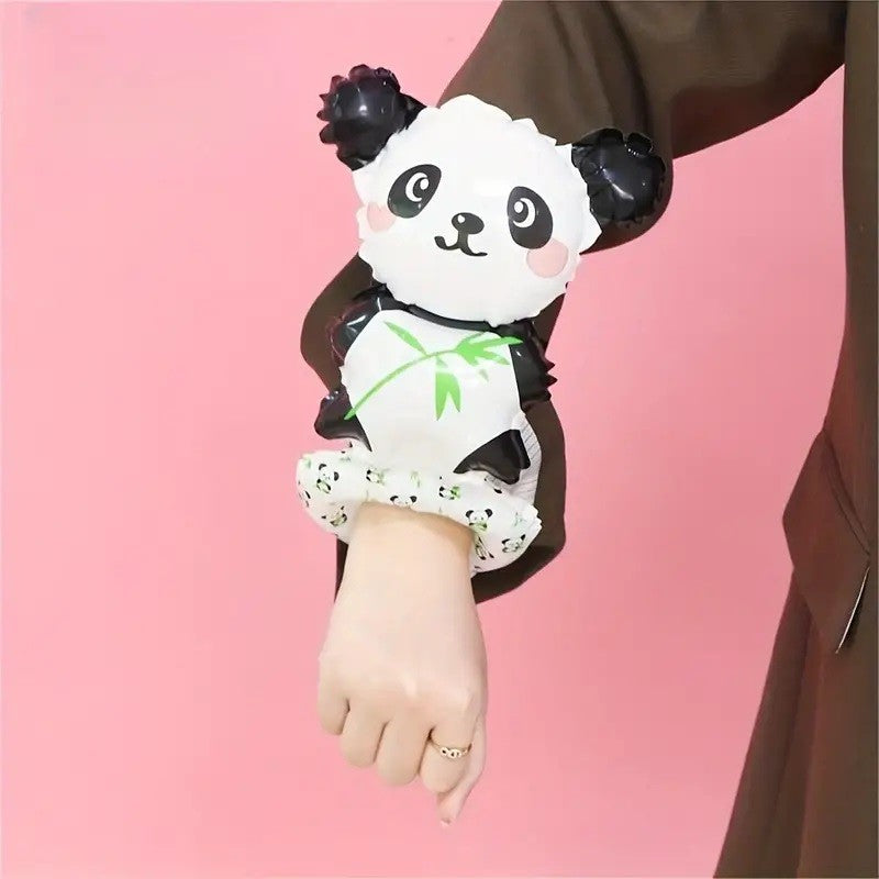 Balon folie Panda alb-negru, dimensiuni 13x35 cm, pai transparent inclus în ambalaj individual