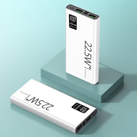 Powerbank Vivimall ultra-subțire 20000 mAh, detaliu porturi Type-C și 2x USB pe laterală