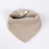 Baveta Triunghiulara, Vivimall, din Bumbac, pentru Copii 0-12 Luni, 33x32 cm, Rezistenta la Apa, Crem - vivimall.ro