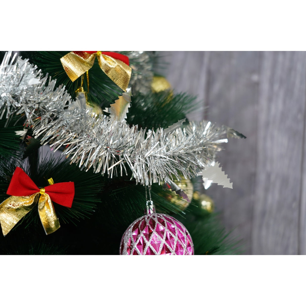 Beteala Craciun, Flippy, argintiu, marimea: 2 m x 9 cm x 5 cm material:folie PVC, interior/exterior - vivimall.ro