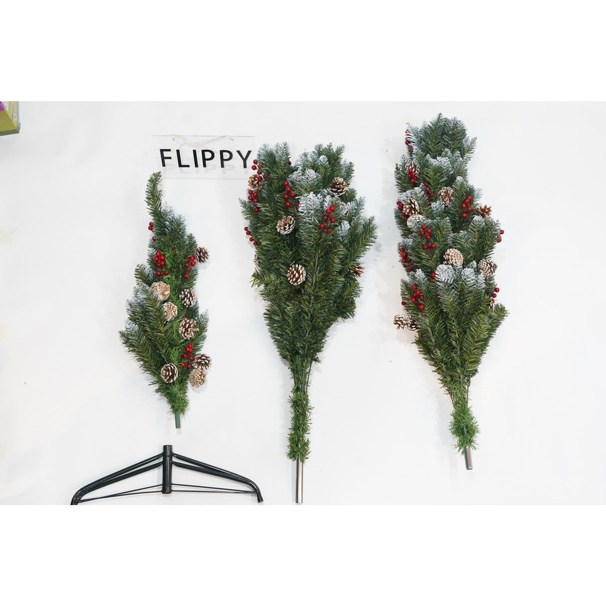 Műfenyő, Szekcionálható, Falra/Sarokba, 2,10 M Magasság, Díszített, Alsó Átmérő 106 Cm, Beltéri/Kültéri