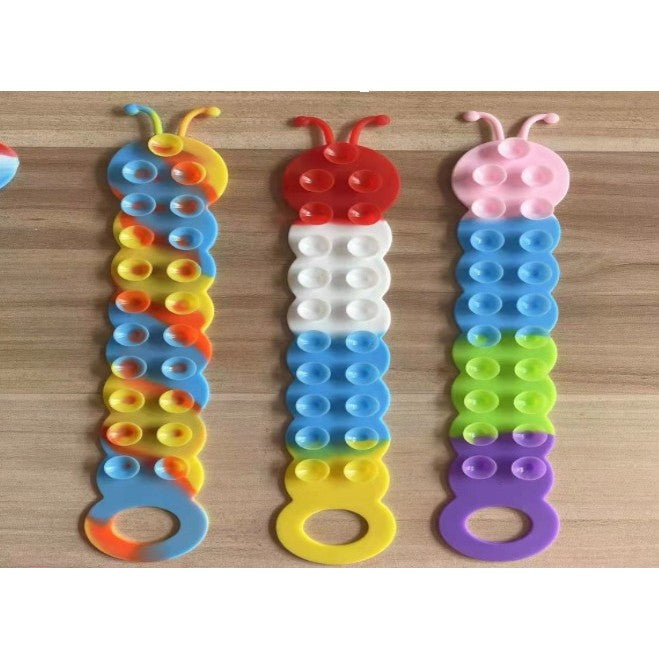 Interaktív játékok vegyes modellek és színek