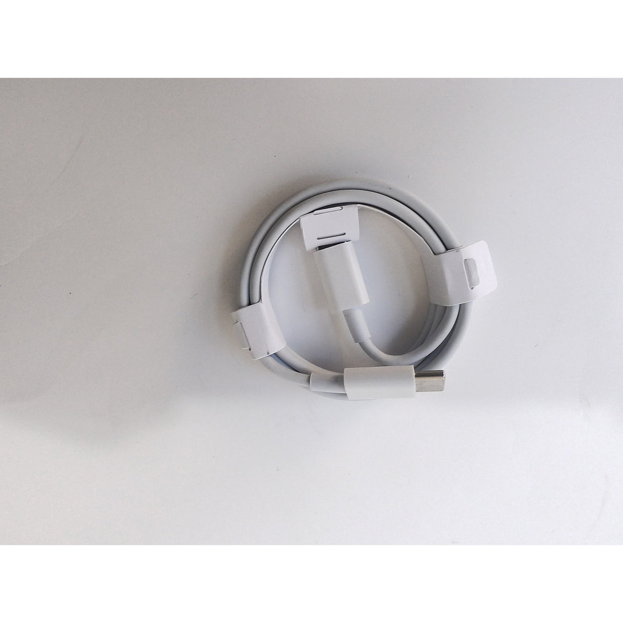 Cablu de date si de incarcare Tip-C, 3 A, 1 metru, Flippy, Alb - vivimall.ro