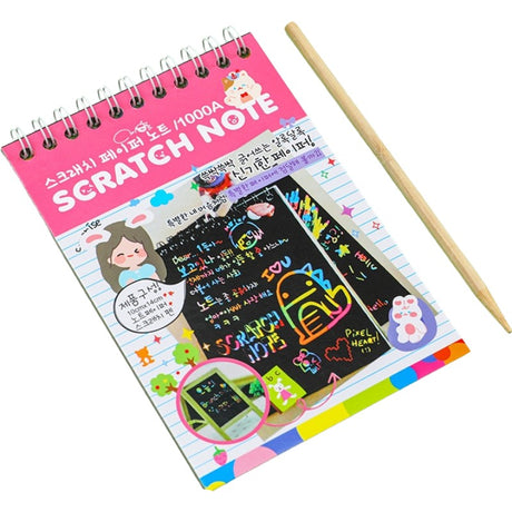 Caiet Cu Fise Razuibile Diy Magic Scratch, 12 File, Curcubeu, Creion Din Lemn, Cartonase Negre, 14.2 X 9.8 Cm, Roz Deschis - vivimall.ro
