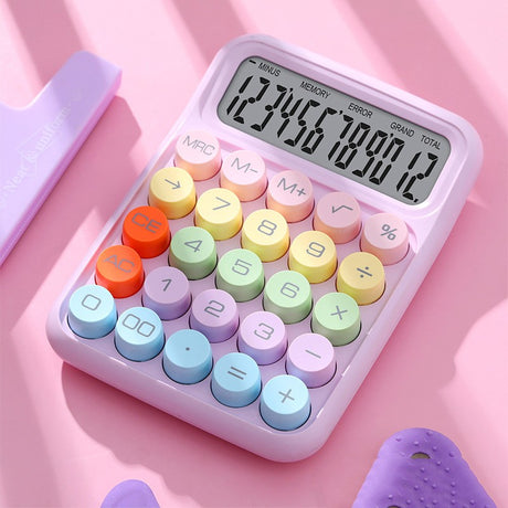 Calculator pastel roz pentru școală primară, taste rotunde colorate mov galben verde, unghi lateral