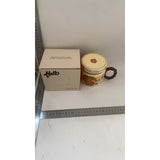 Cana din ceramica, Vivimall, Cana pentru Cafea, Ceai, Cana Universala, Unisex, Cana cu Capac, 9 x 8 x 8 cm, 400 ml, Model Capsuna, Bej - vivimall.ro
