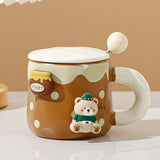 Cana din Ceramica, Vivimall, Model Urs pentru Baieti, Cana Universala, Cana pentru Ceai, Cana cu Lingura Metalica si Capac, 9.6 x  9.5 x 9.5 cm, 400 ml Maro inchis - vivimall.ro