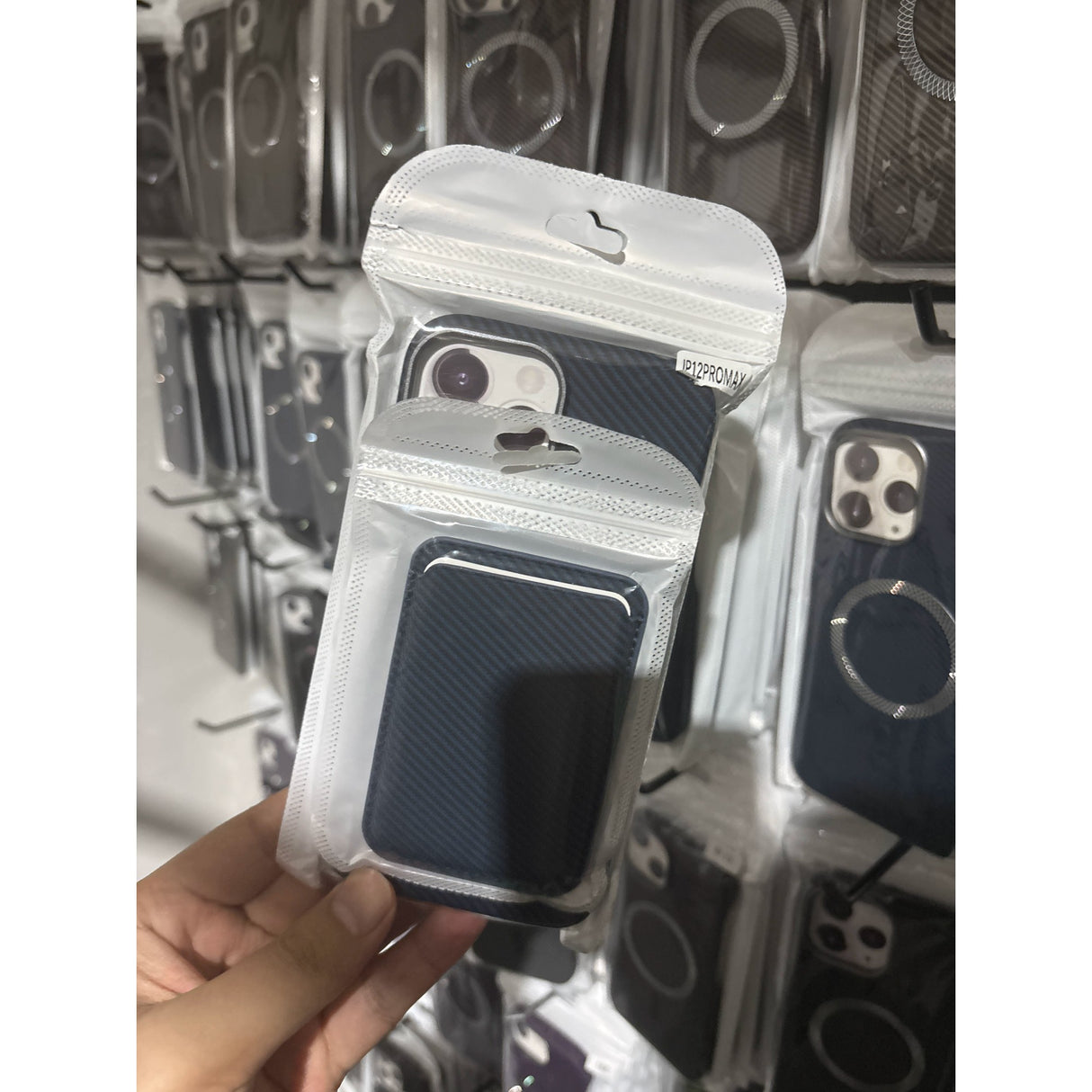 Husa Magsafe cu Suport Card, pentru iPhone 17 Air, Flippy, Mov