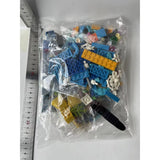 Set de Constructie Papagal Exotic, Vivimall, 22x11x12cm, Ornament Creativ cu Flori, 360 de Piese, Multicolor - vivimall.ro