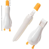 Cleste Multifunctional, Flippy, 2in1, Cleste pentru Parul Cazut si Mini Racleta pentru Depuneri, din ABS, Model Rata, Alb