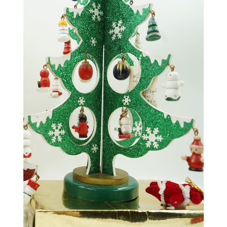 Decoratiune Craciun, Brad, Verde/Alb, 8 cavitati cu ornamente, 18.5 cm x 33 cm, Lemn, Vivimall - vivimall.ro