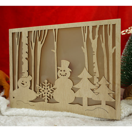 Decoratiune luminoasa, Vivimall, Peisaj de iarna - Om de zapada, maro, lungime: 21 cm, latime: 5 cm, inaltime: 16 cm, lemn, interior/exterior - vivimall.ro