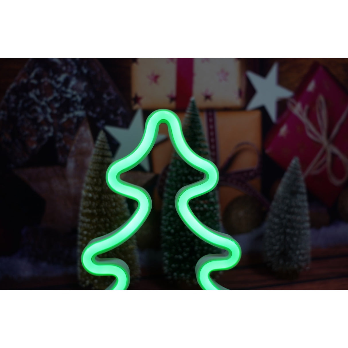 Világító dekoráció, karácsonyfa típusú, elemekkel/USB-vel