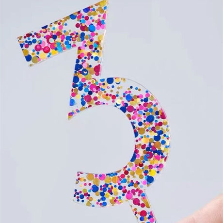 Decoratiune Topper pentru Tort, Flippy, din Acrilic cu Fulgi de Sclipici, Model Cifra 3, Inaltime 18.5 cm, Transparent Multicolor- - vivimall.ro