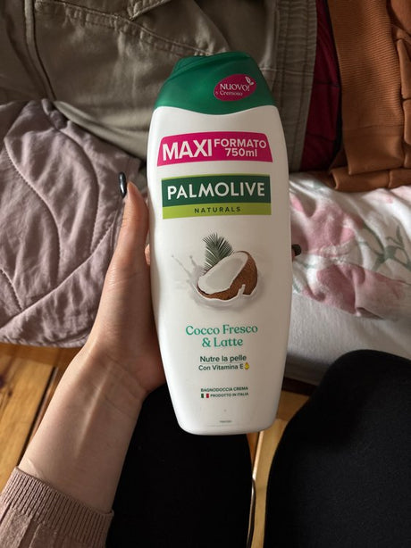 Gel de Duș Palmolive Naturals Cocco Fresco & Latte 750 ml - Hidratant și Revigorant