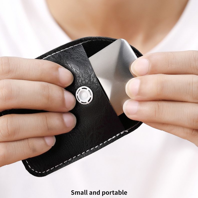 Fidget Spinner Flipo Flip Patrulater Silver pe fundal alb, vedere de sus, formă geometrică distinctivă