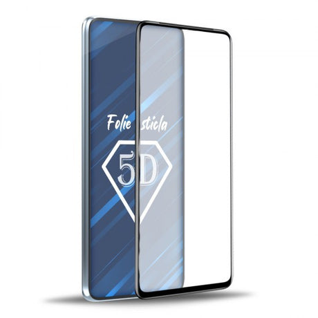 Folie Tempered Glass 5D aplicată pe iPhone 15 Pro, acoperire completă ecran, detaliu margini negre