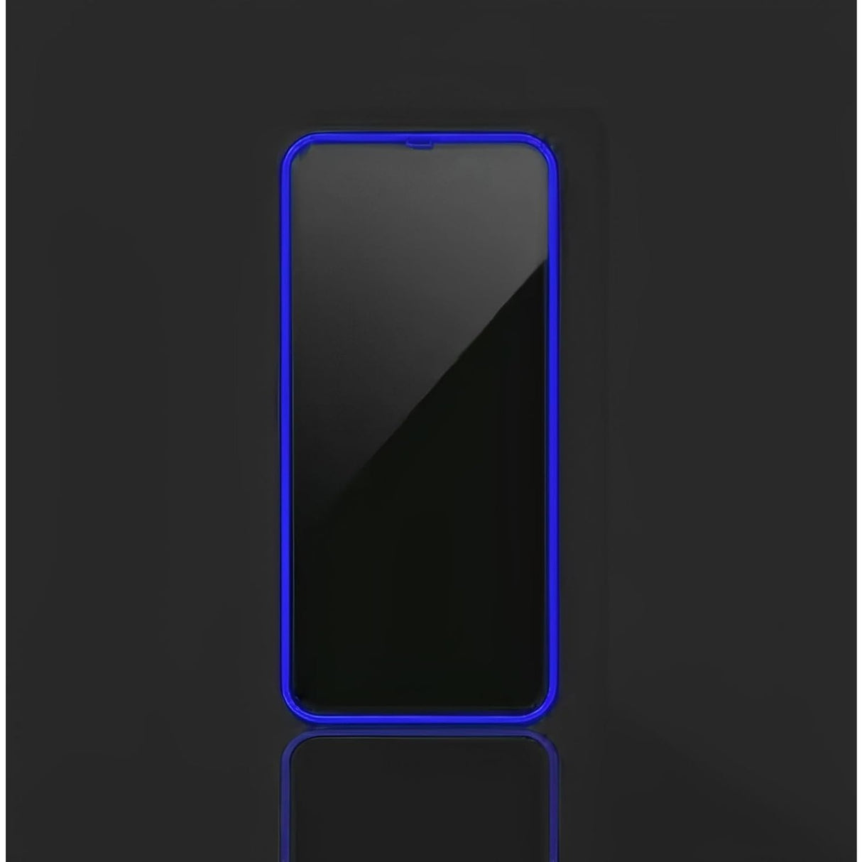 Detaliu margine fosforescentă neon albastru din silicon, folie Luminous pentru iPhone 15 Pro