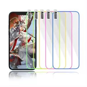 Detaliu grosime 0,2 mm folie sticlă securizată 9H pentru iPhone 15 Pro, secțiune transversală