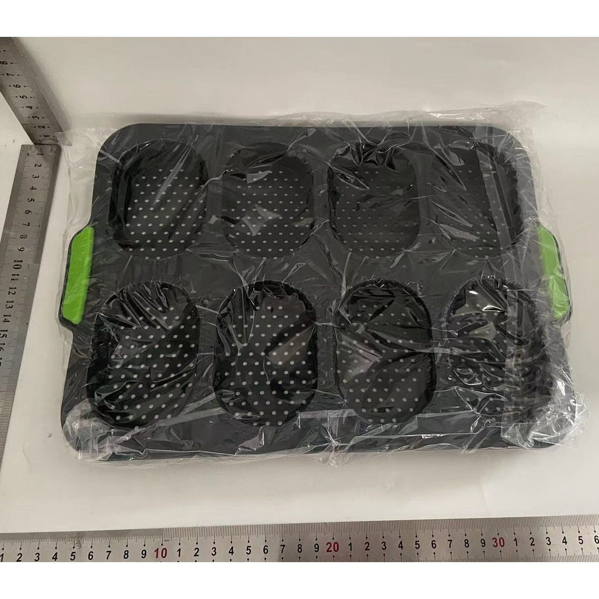 Forme de Silicon pentru Copt, Vivimall, 8 Forme Ovale, pentru Paine si Prajituri, 34.5 x 23.8 x 2.5 cm, Negru/Verde - vivimall.ro