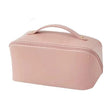 Geantă cosmetice din piele ecologică roz, 23×11,5×10,5 cm, vedere frontală cu fermoar închis