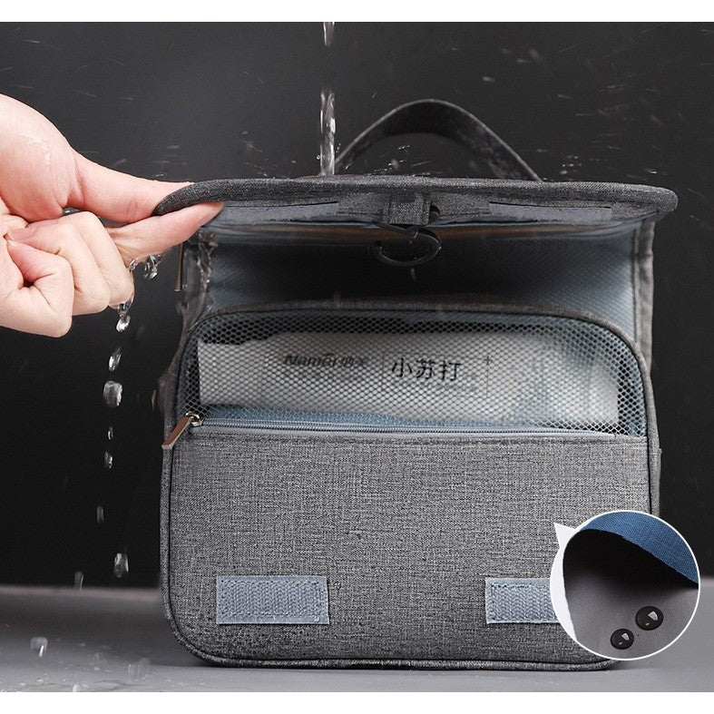 Geanta cosmetice voiaj, Vivimall, material panza, impermeabil, 3 compartimente, cu agatatoare, Gri, 47 x 28 x 20   cm - vivimall.ro