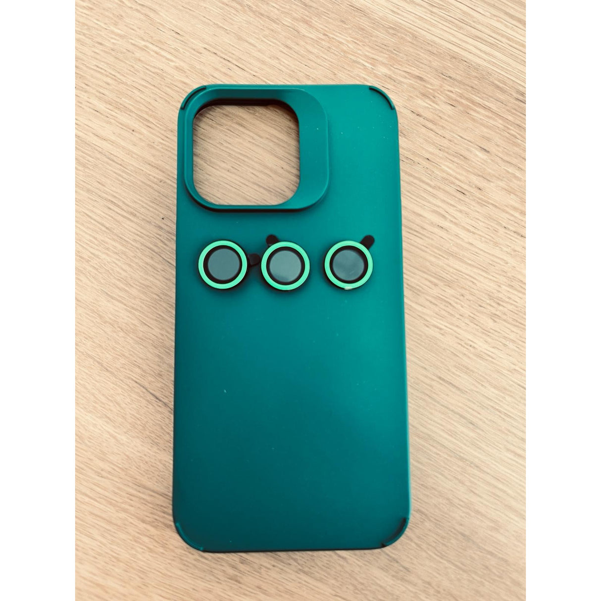 Husa Apple iPhone 15 Pro Max, Flippy, din Silicon Lichid, Interior din Microfibra, Lentile Fosforescente de Protectie Camera, Anti Amprenta, Rezistenta la Socuri, Verde - vivimall.ro