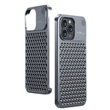 Husa Aromaterapia Compatibila cu iPhone 15 Pro Max, Vivimall, Antisoc, Antizgariere, Protectie Camera si Supraincalzire, din Aliaj de Aluminiu, Gri - vivimall.ro