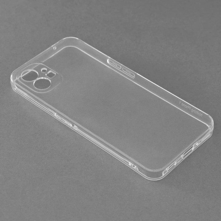Husă transparentă Nothing Phone 1 montată pe telefon, design Glyph vizibil, vedere spate