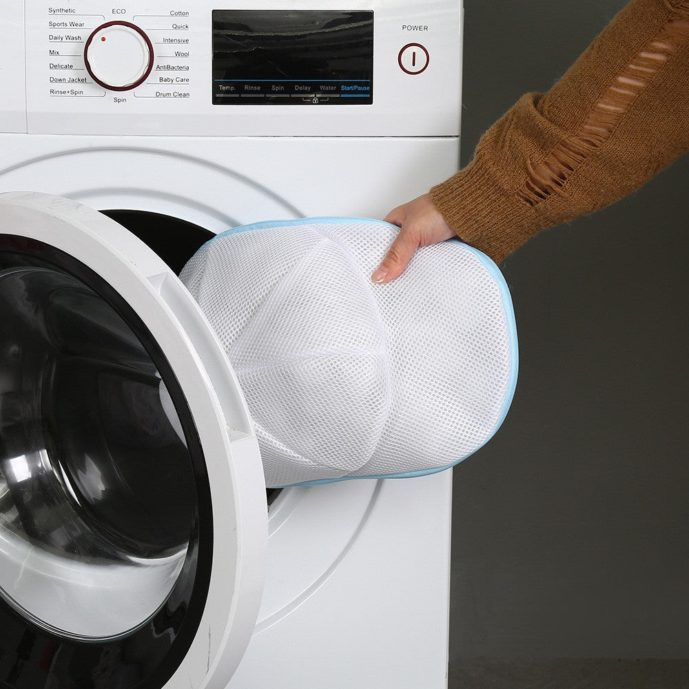 Husa de Spalare Sapca, Vivimall, pentru Masina de Spalat, din Poliester, Circumferinta 53 cm, cu Fermoar, cu Suport Sapca, Alb/Albastru - vivimall.ro