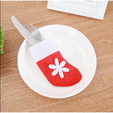 Husa decorativa festiva pentru 3 tacamuri Flippy, model soseata cu fulg, material textil si poliester, 14 x 8 cm, rosu - vivimall.ro