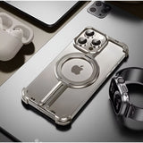 Detaliu suprafață antizgariere husă aluminiu iPhone 15 Pro, gri metalizat