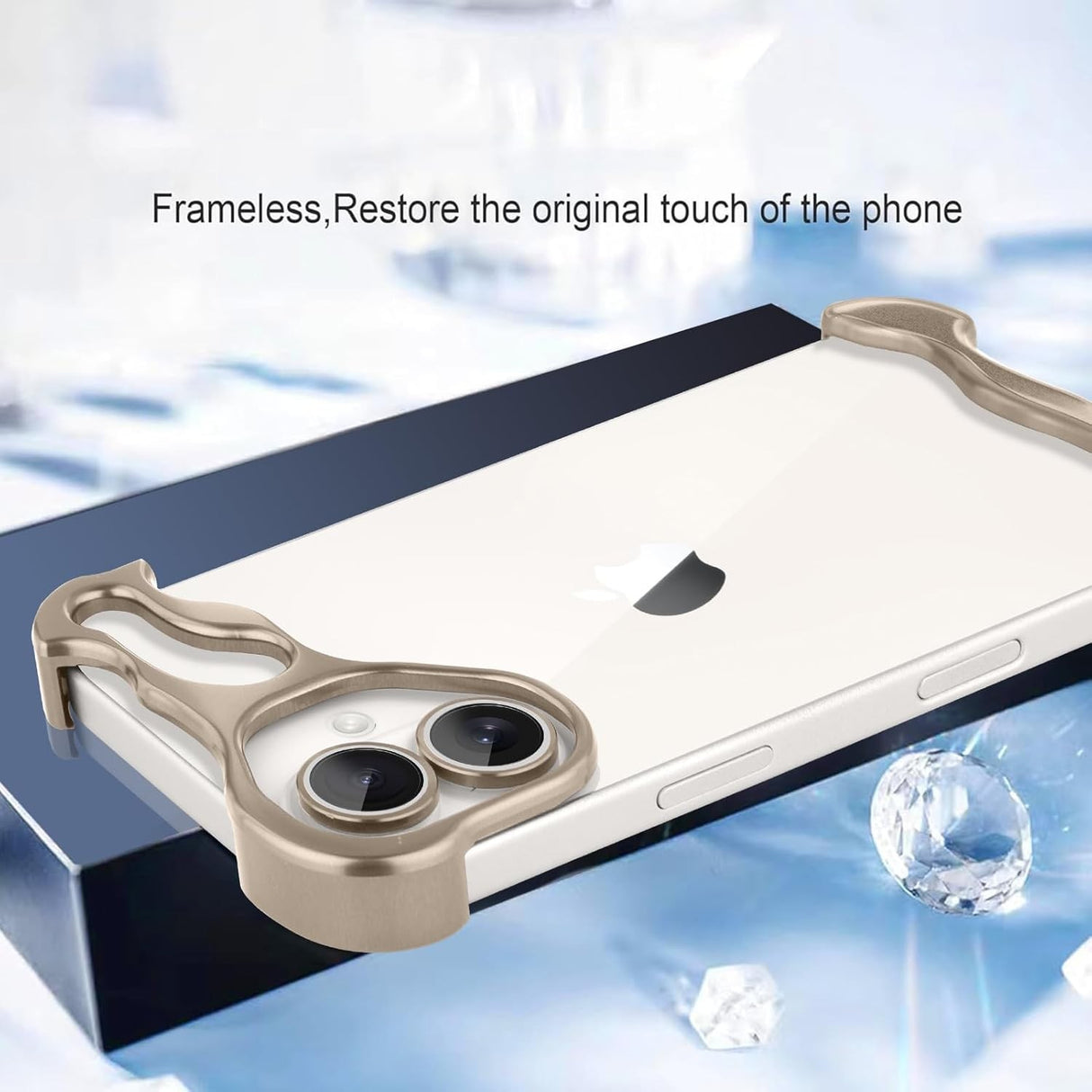 Protecție metalică aurie pentru camera iPhone 16 Plus, detaliu obiectiv, aliaj premium