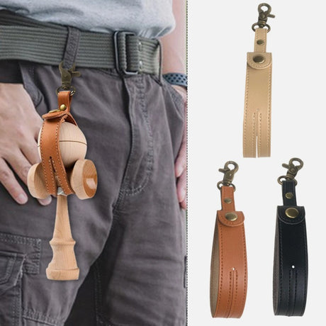 Husa pentru Kendama, Vivimall, Husa de Depozitare pentru Kendama, din Piele Ecologica, Catarama cu Agatare pentru Transportare, Model Breloc Simplu, 19.5 x 2.5 cm, Negru - vivimall.ro