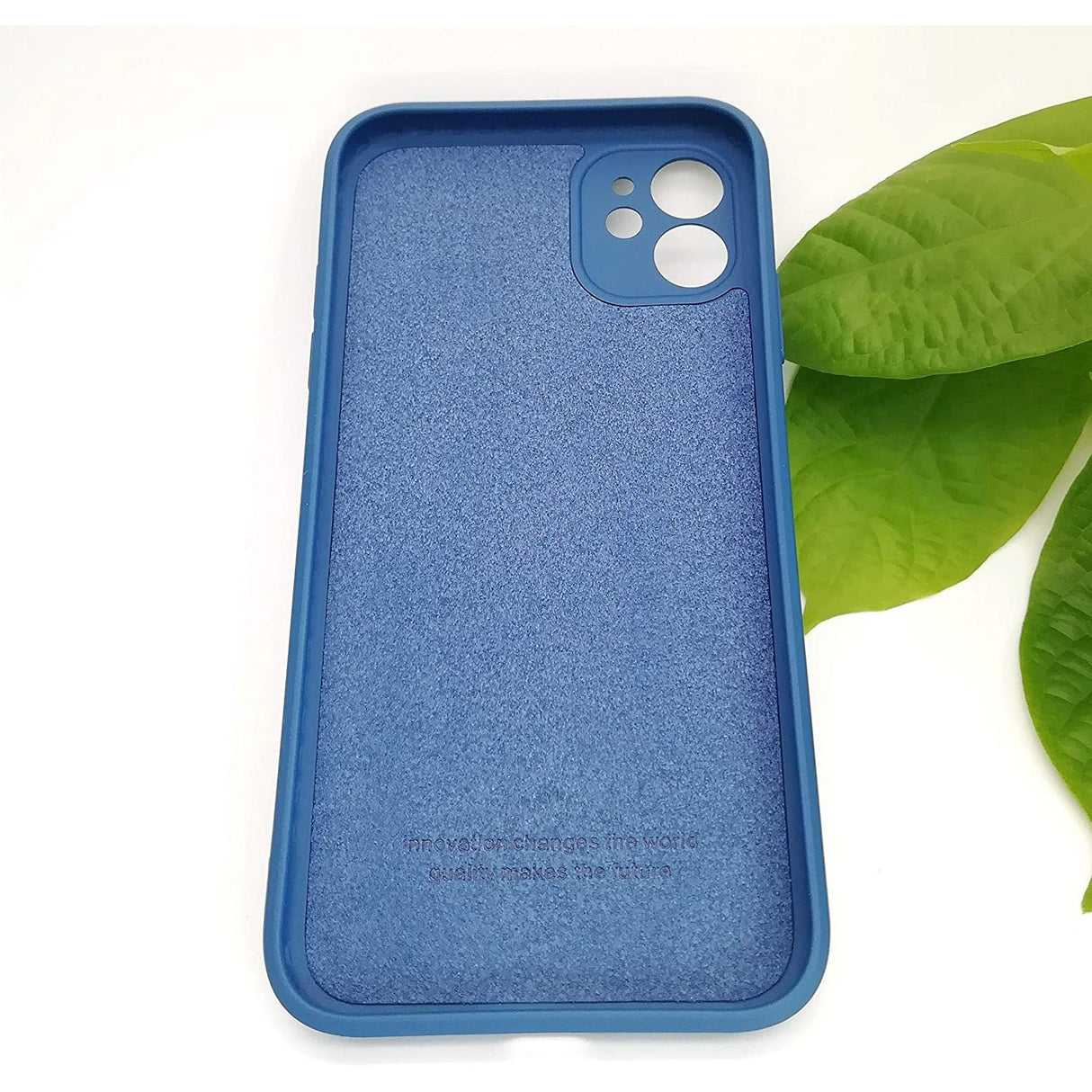 Husa protectie compatibila cu Apple iPhone 11 Liquid Silicone Case Albastru Inchis - vivimall.ro