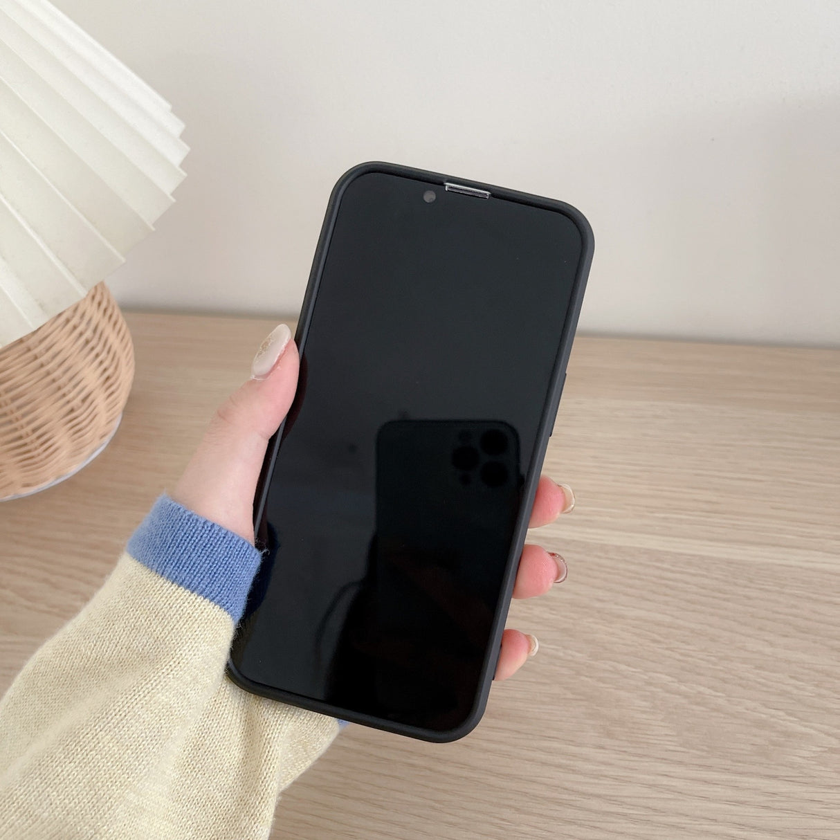 Husa protectie Flippy compatibila cu Apple iPhone 13 Liquid Silicone Ring cu suport rotativ Negru - vivimall.ro