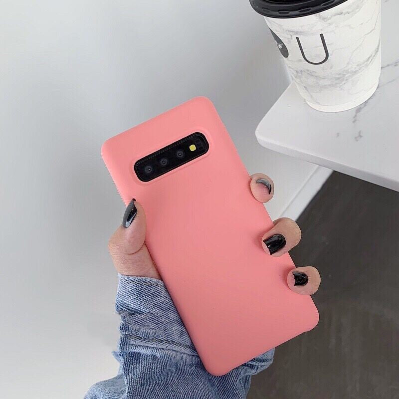 Husa protectie Flippy compatibila cu Samsung Galaxy S10 E Liquid Silicone Case Fuchsia - vivimall.ro