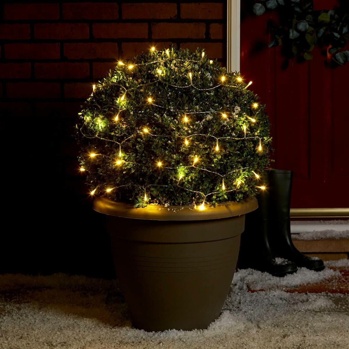 Karácsonyi installáció, 15 M, 150 LED, Lineáris, Meleg fehér, 8 fényeffektus, Transzformátor, Összeköthető, 3 M hosszabbító kábel mellékelve, Vezeték