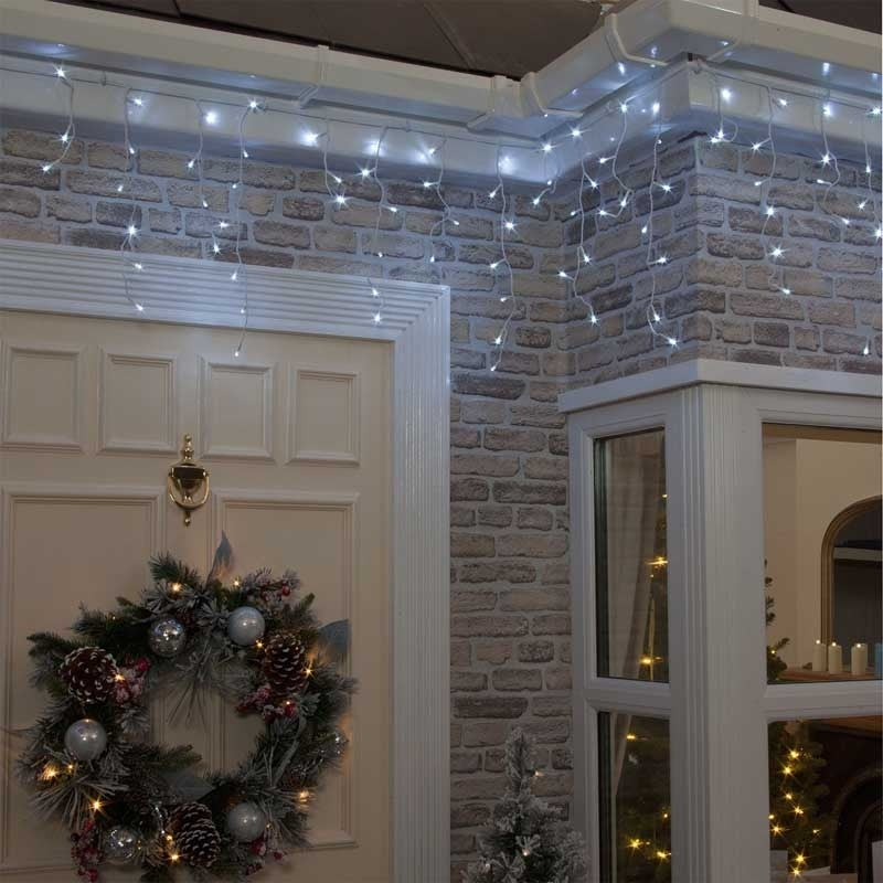 Karácsonyi installáció, 28 M, 836 LED, Perem, Hideg fehér, Villogó, Transzformátor távirányítóval, Összekapcsolható, 5 M hosszabbító kábel mellékelve, Vezeték