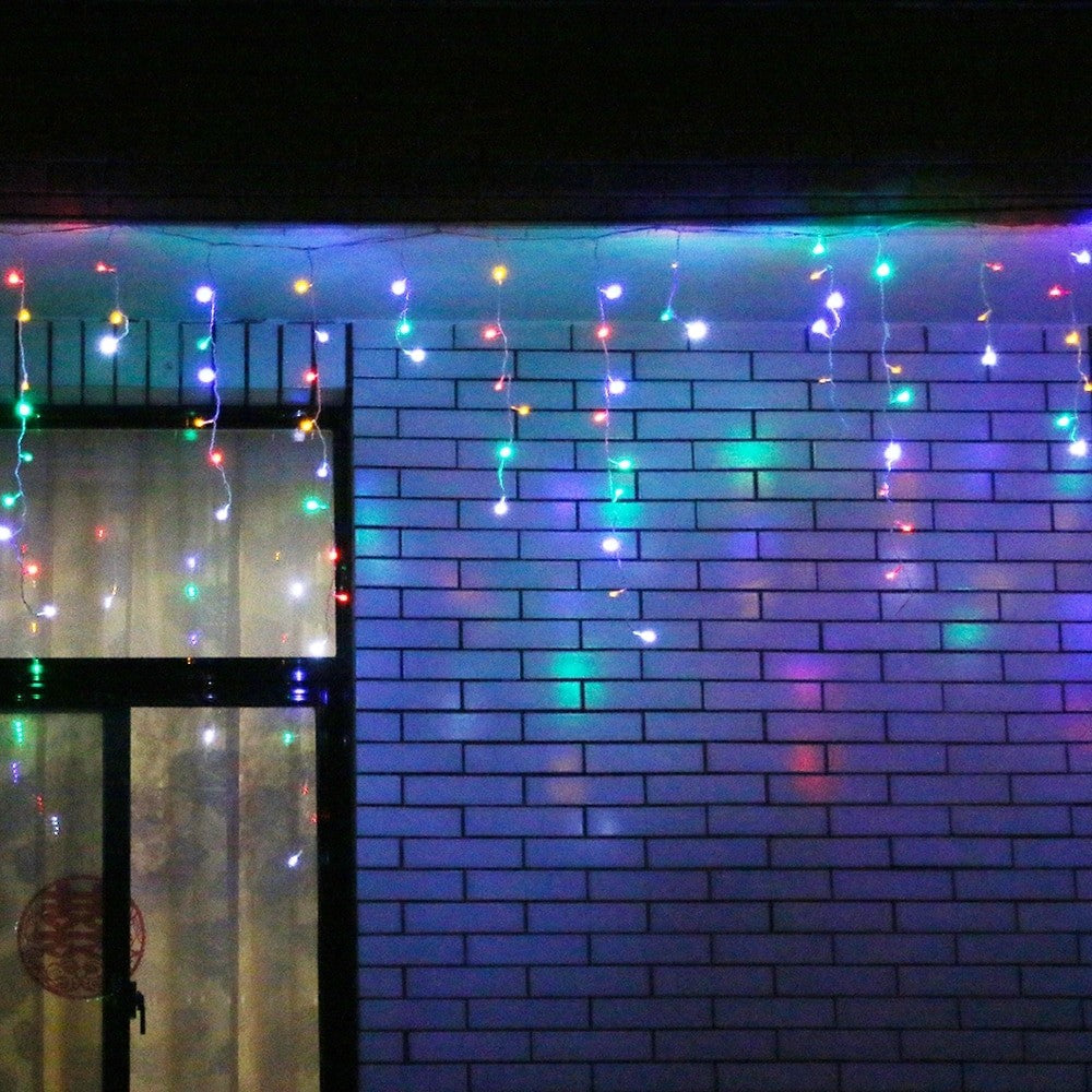 Instalatie Craciun, 5 m, 143 Led-uri ,Franjuri, Rosu / Verde/ Albastru, Flash, Transformator, Interconectabila, Prelungitor 5 m inclus, Fir Transparent, Flippy - vivimall.ro