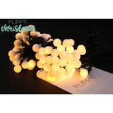 Instalatie Craciun, 5 metri, 20 de LED-uri cu ornament tip Bulb, 8 jocuri de lumini alb cald, cu energie solara, liniar, cablu verde, interior/exterior, Vivimall - vivimall.ro