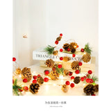 Instalatie Craciun cu baterii, 2 metri, 20 LED-uri tip Ace, conuri de pin si clopotei, Alb Cald, Vivimall - vivimall.ro