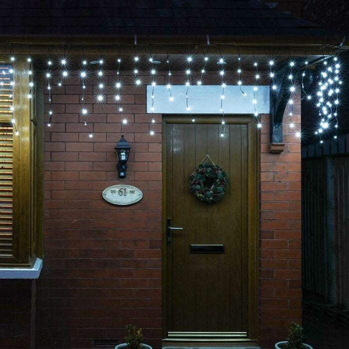 Instalatie Craciun Profesionala De Exterior Ip65, 25 M, 600 Led-Uri Mari,Franjuri, Alb Rece, Flash, Alimentator, Interconectabila, Prelungitor 6.5 M Inclus, Fir Cauciucat, 220V
